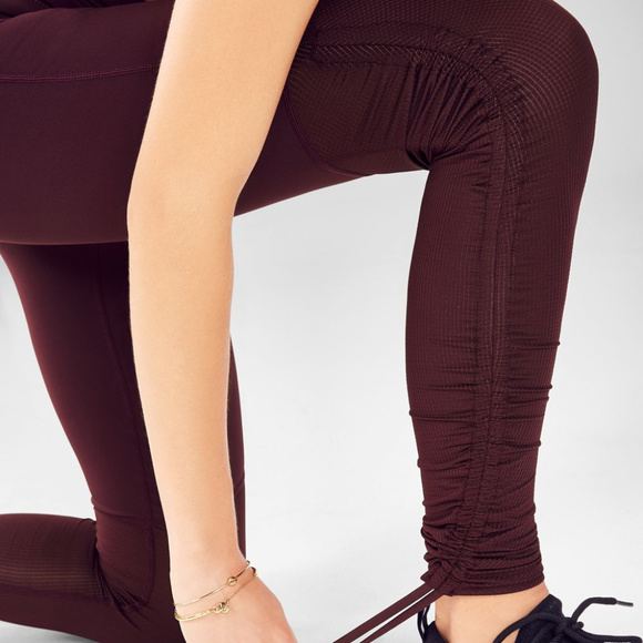fabletics scrunch leggings